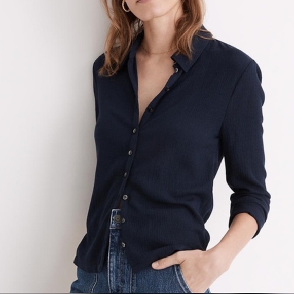 Madewell Tops - Madewell crinkle button up shirt